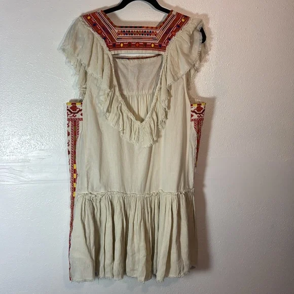 Free People (Large) beautifully embroidered (cross stitch) mini dress - Picture 8 of 11